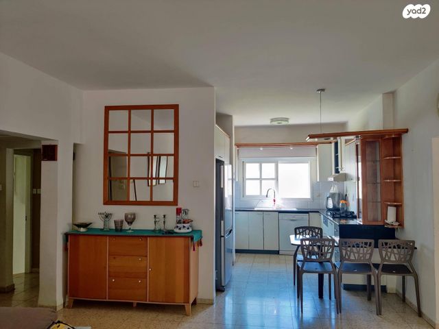 דירת גן, אילנות, כרמל מערבי, חיפה