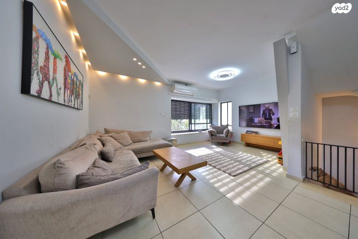 בית פרטי/ קוטג', השקד 6, קרית חיים מזרחית, חיפה