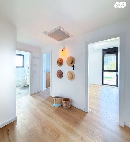 דירת גן, הדר, רמת השרון