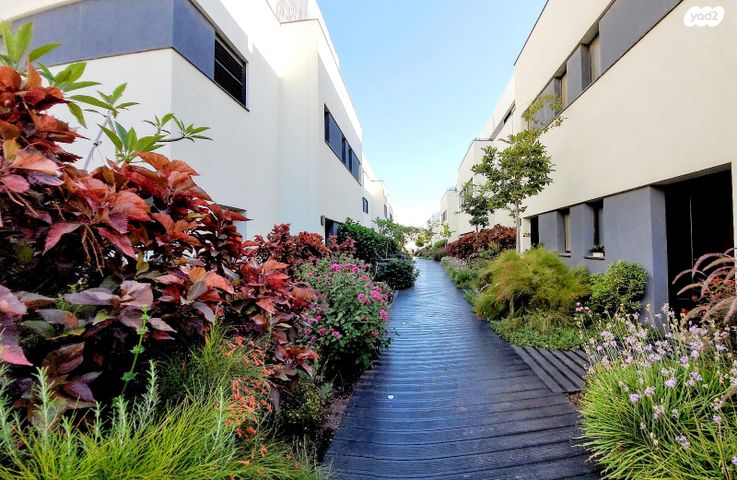 הגוש הגדול, רמת אביב החדשה, נופי ים