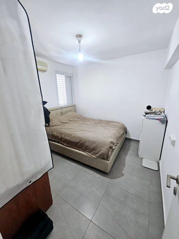 דירה, ירמיהו, נאות יהודית ונווה ארזים, חולון