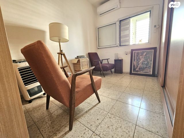 דירה, דרך זאב ז'בוטינסקי 117, נחלת גנים, רמת גן