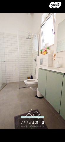 בית פרטי/ קוטג', אדמית / יערית, שלומי