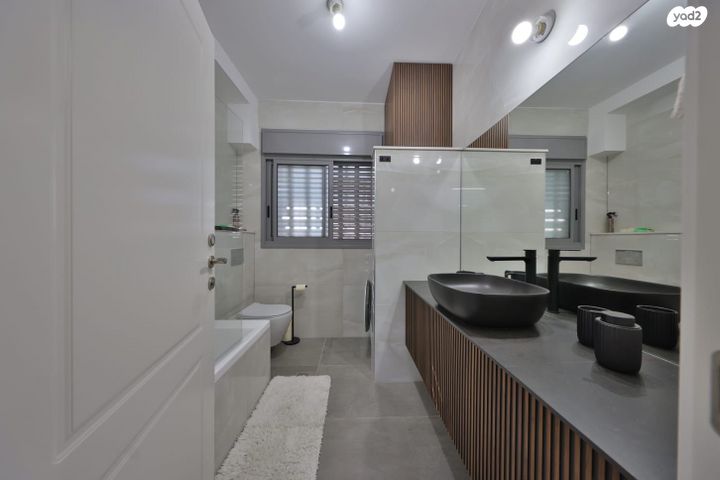 גג/ פנטהאוז, לילינבלום, קרית בנימין, קרית אתא