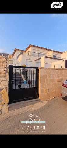 אדמית / יערית