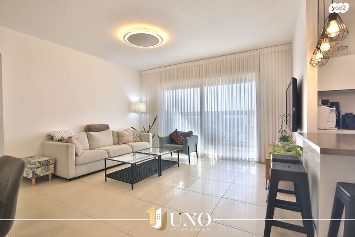 דירה, סנונית 8, גבעת אלונים, קרית אתא