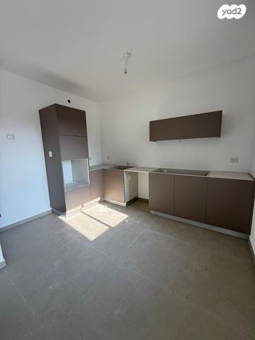 דירה, יצחק ארנסט נבנצל, מורדות ארנונה, ירושלים