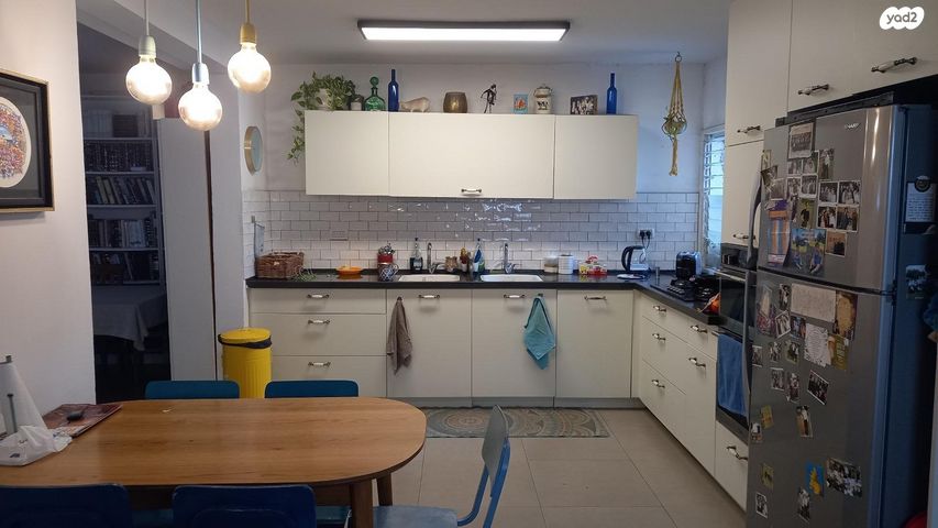 דירת גן, שדרות ישראל גורי, קרית שלום, תל אביב יפו