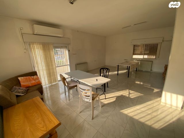 גג/ פנטהאוז, יוסי בן יועזר, קטמונים, ירושלים