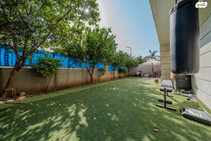 דירת גן, שוהם, אבני חן, חריש