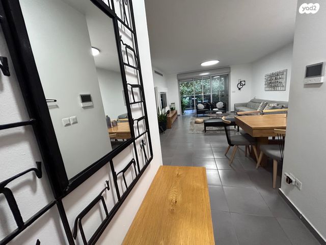 דירה, שדרות ששת הימים, מרכז, כפר סבא