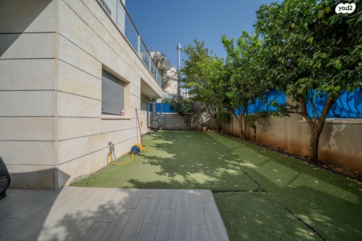 דירת גן, שוהם, אבני חן, חריש