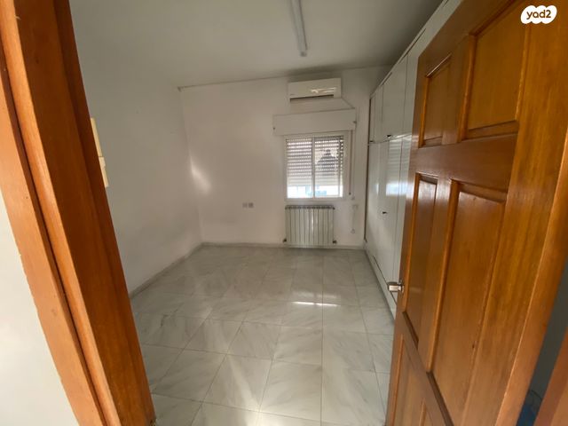 גג/ פנטהאוז, יוסי בן יועזר, קטמונים, ירושלים