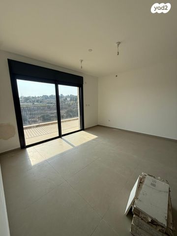 דירה, יצחק ארנסט נבנצל, מורדות ארנונה, ירושלים