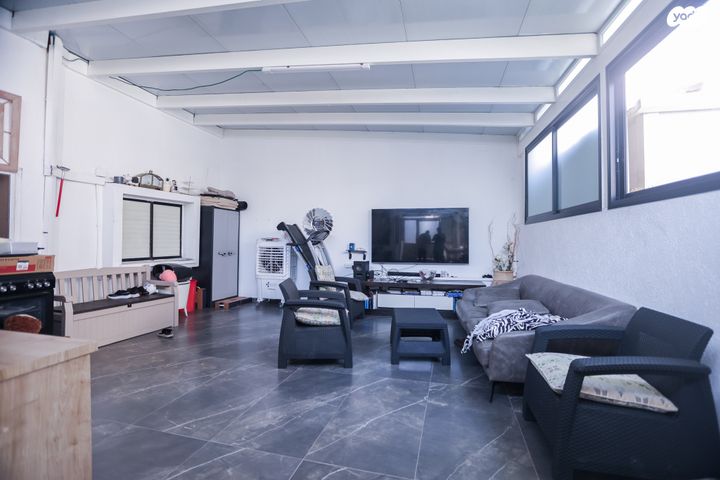 בית פרטי/ קוטג', קרית עקרון