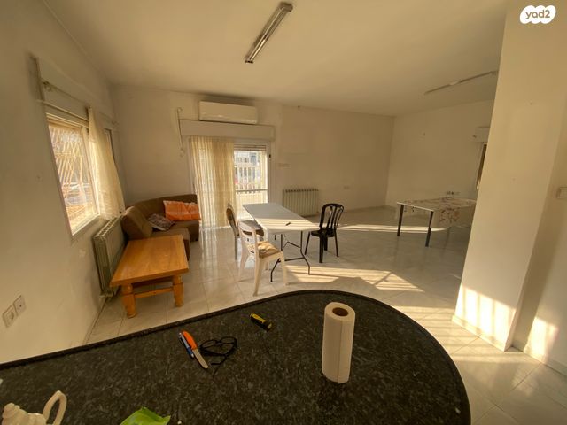 גג/ פנטהאוז, יוסי בן יועזר, קטמונים, ירושלים