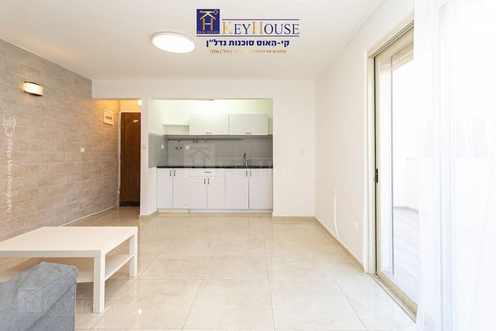 דירה, רבי עקיבא, הדר עליון, חיפה