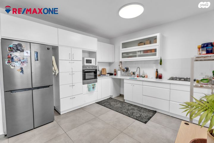 דופלקס, ברל כצנלסון, כפר סבא