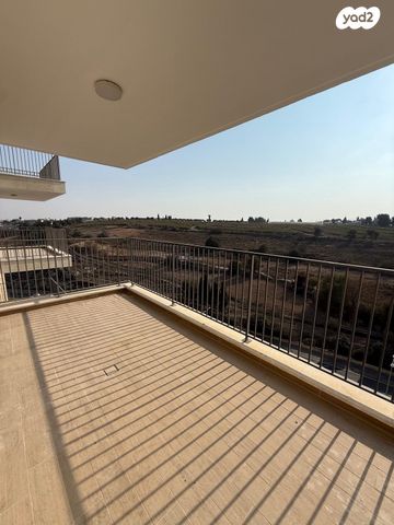 דירה, יצחק ארנסט נבנצל, מורדות ארנונה, ירושלים