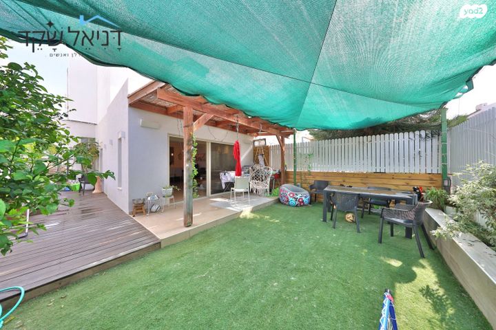 דו משפחתי, צבי הרר 15, גבעת רם, קרית אתא