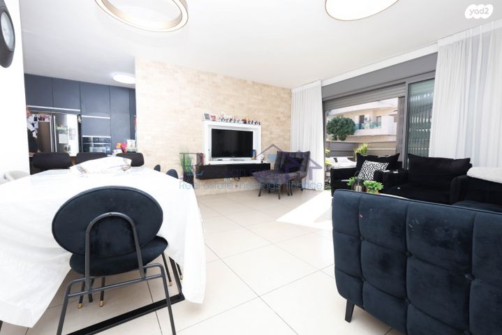 בית פרטי/ קוטג', פרדס הגדוד, נתניה