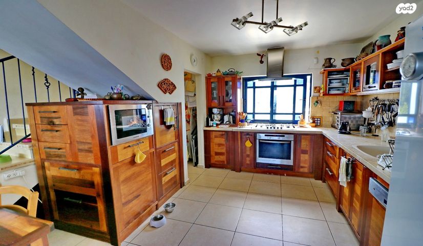 גג/ פנטהאוז, קלר, מרכז הכרמל, חיפה