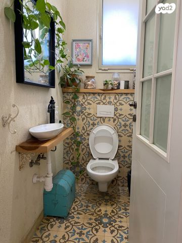 דו משפחתי, בנימינה גבעת עדה