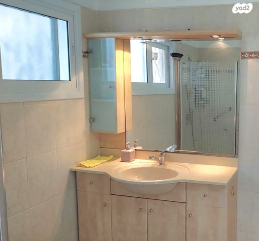 בית פרטי/ קוטג', קרית ביאליסטוק, יהוד מונוסון