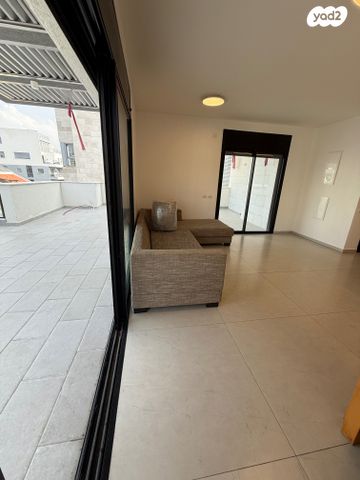 גג/ פנטהאוז, מרכז, כפר סבא