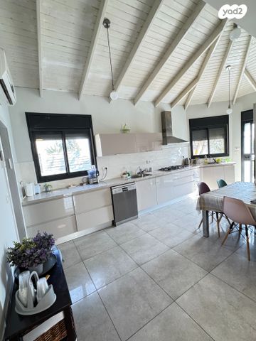 בית פרטי/ קוטג', עלי, עלי