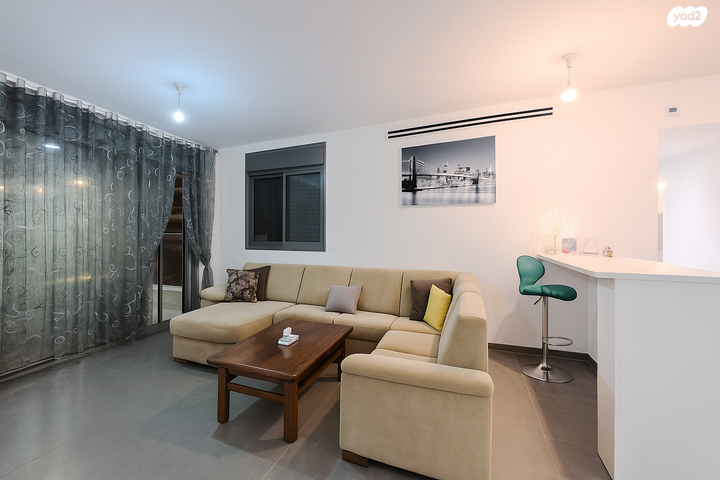 דירה, יחידת 101 7, אריק שרון, נהריה