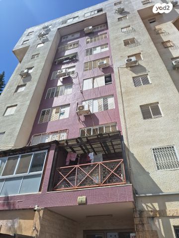 דירה, הרב יצחק בן חנן, נאות גנים, נתניה