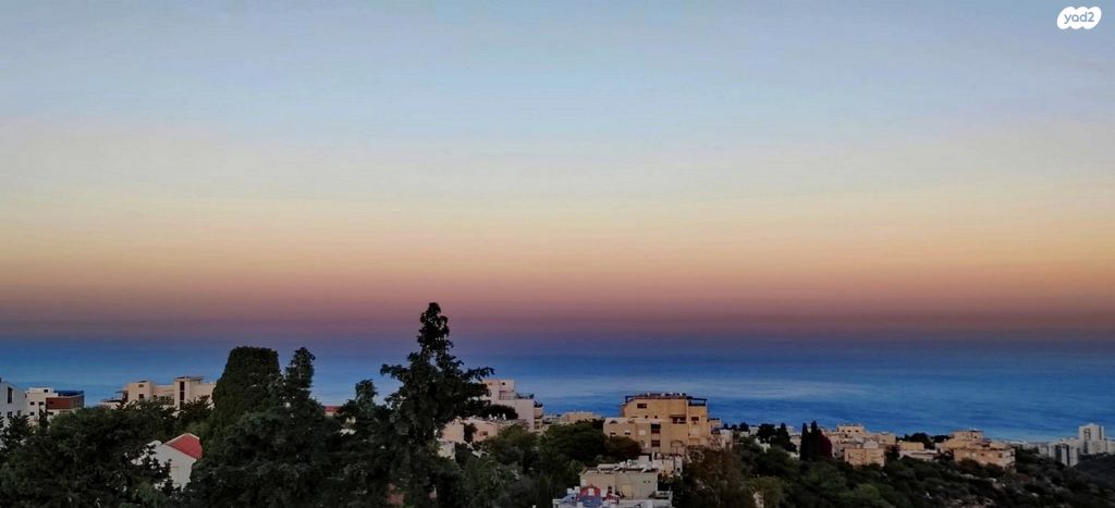 גג/ פנטהאוז, קלר, מרכז הכרמל, חיפה