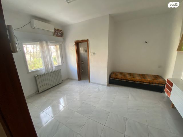 גג/ פנטהאוז, יוסי בן יועזר, קטמונים, ירושלים