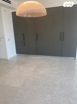 דירה, ניסים אלוני 2, צמרות איילון, פארק צמרת, תל אביב יפו