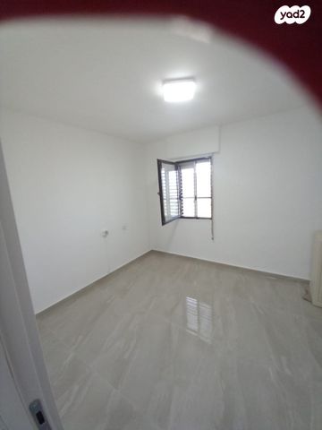 דירה, הרצל, מעלות תרשיחא