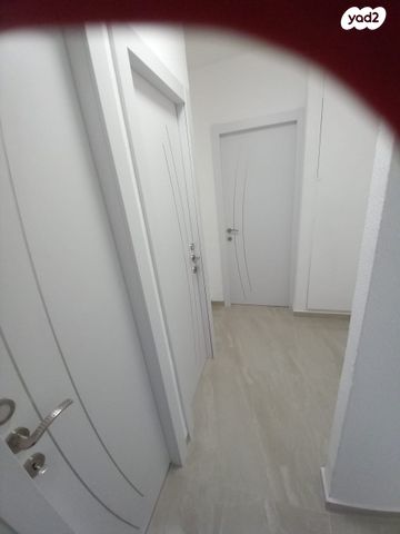 דירה, הרצל, מעלות תרשיחא