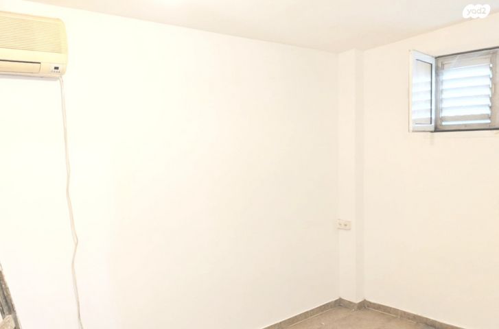 דרך הטייסים 126