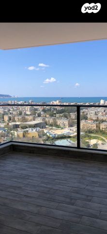 גאולה כהן 10