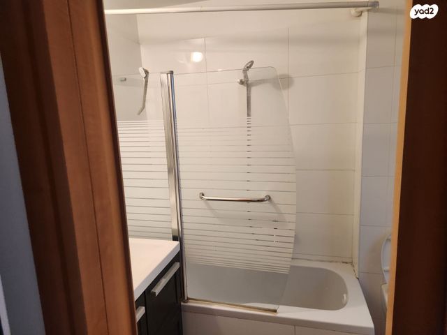 דירה, ניסים אלוני, צמרות איילון, פארק צמרת, תל אביב יפו