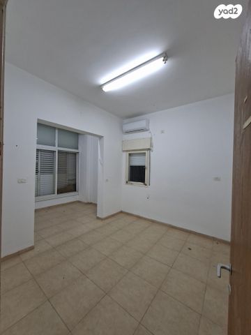 דירה, שאול 39, נווה שאנן, חיפה