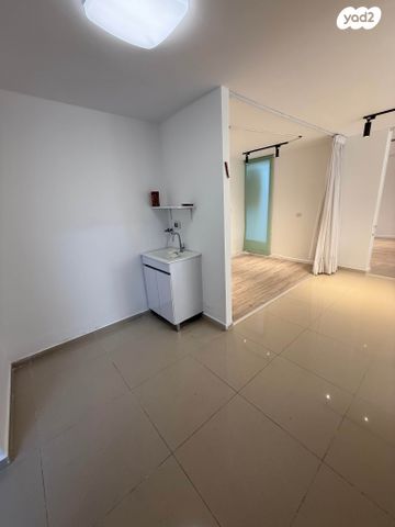 יחידת דיור, זאב יעבץ 29, קרית מטלון, פתח תקווה