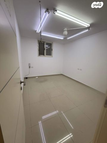 יחידת דיור, זאב יעבץ 29, קרית מטלון, פתח תקווה