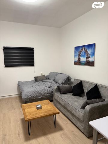 סטודיו/ לופט, הרימון 3, רסקו א', חולון