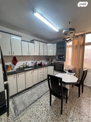 דירה, המעפילים, שכונה ג', באר שבע