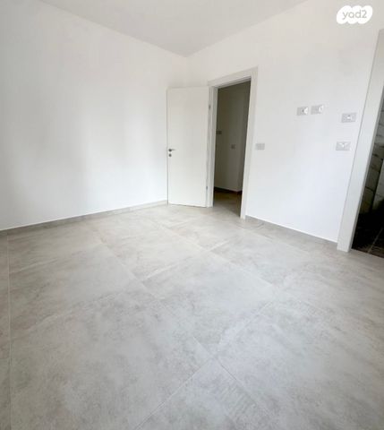 דירה, כרמי הנדיב, אחוזת רוטנר, קרית מלאכי