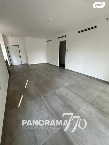 דירה, משה דיין, אפרידר, אשקלון