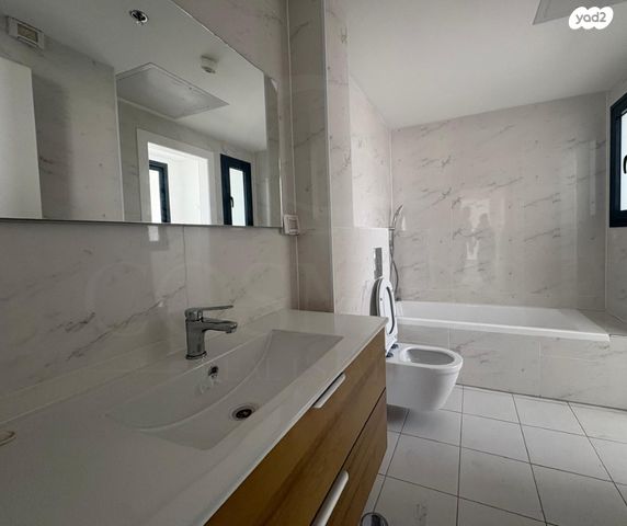 דירה, אוסישקין, מרכז העיר דרום, נתניה