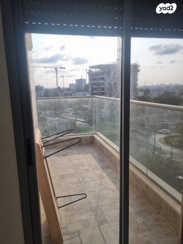 דירה, דרך שמשון צור 1, רחובות הצעירה, רחובות