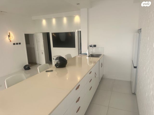 דירה, ברודצקי אשר, מרכז העיר דרום, נתניה